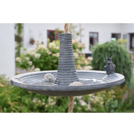 F�gelbad Gr�sparv rep ELDgarden